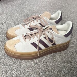 Adidas Gazelle Size 8.5